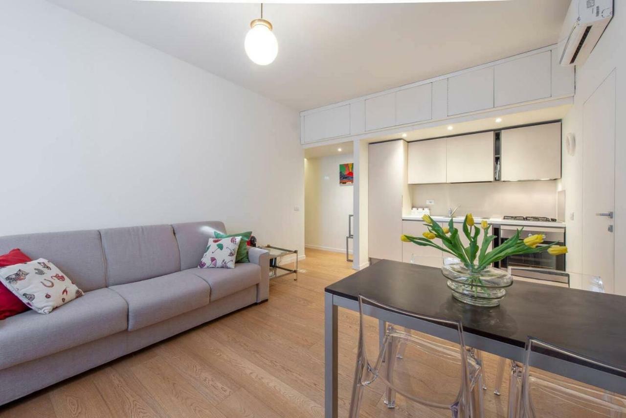 Joivy 1Br Apt In Isola With Stunning View To Bosco Verticale Mediolan Zewnętrze zdjęcie